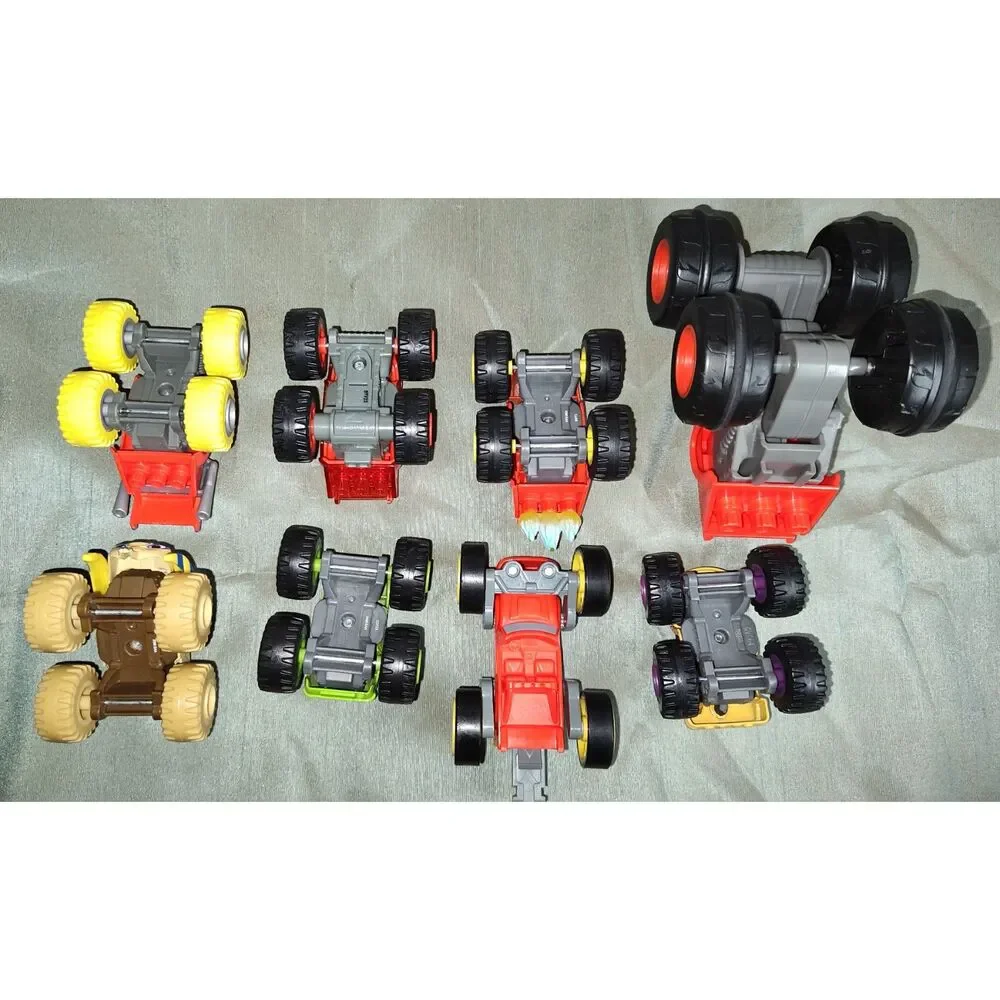 Mattel Blaze And The Monster Machines Lot of 8 Trucks